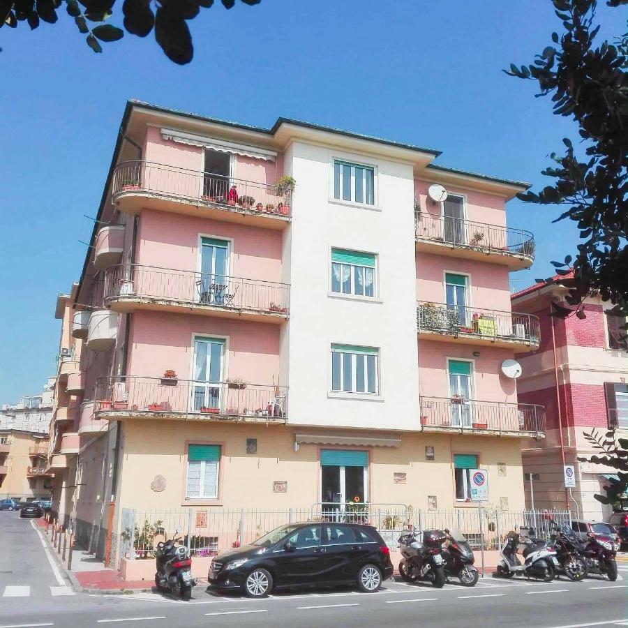 La Casetta Di Nonno Vittorio อัลบิสโซลามารินา ภายนอก รูปภาพ